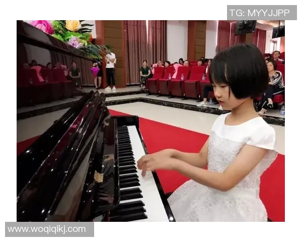 足球场上的旋律与激情 球星歌曲汇聚的音符与梦想