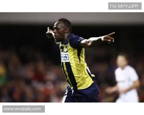 身披32号球衣的知名足球球星都有谁他们的职业生涯亮点有哪些